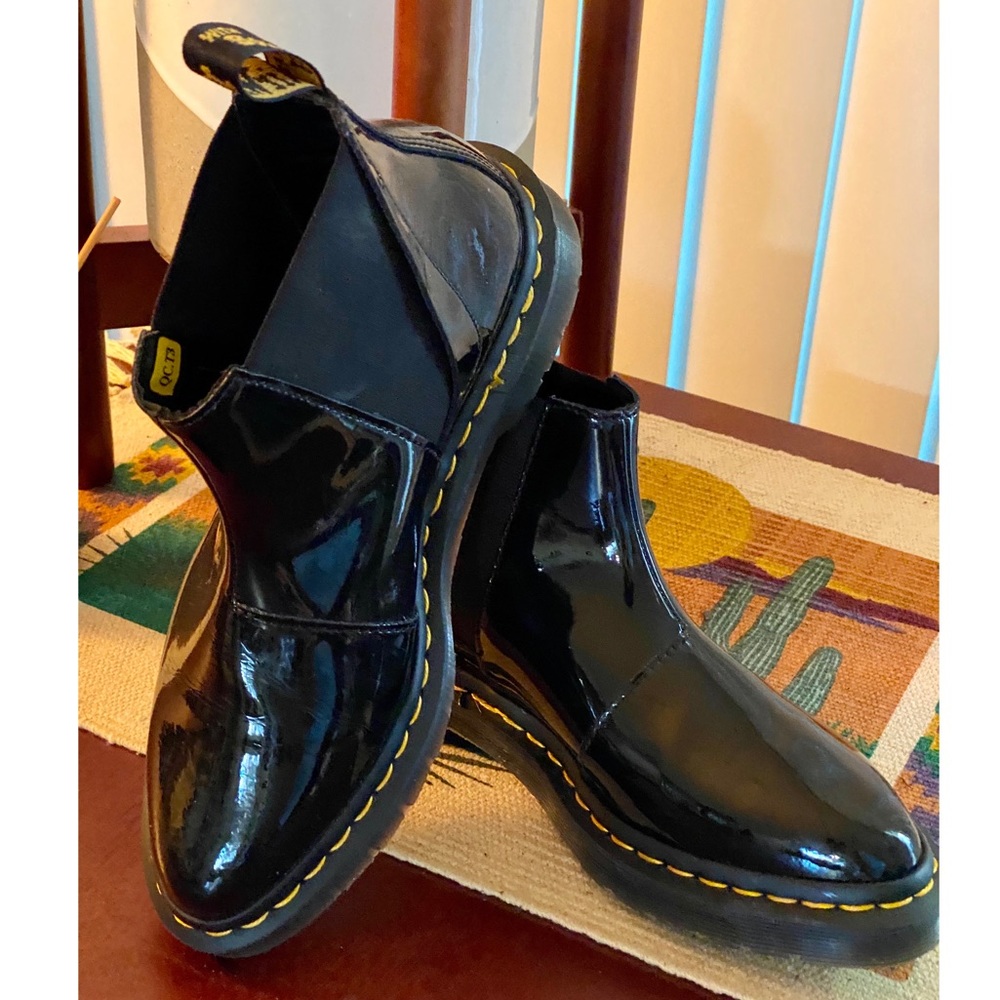 Dr. Martens Women's US6 Bianca Blk Patent Leather